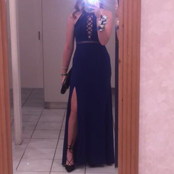 Long Dress - Picture 1 of 3